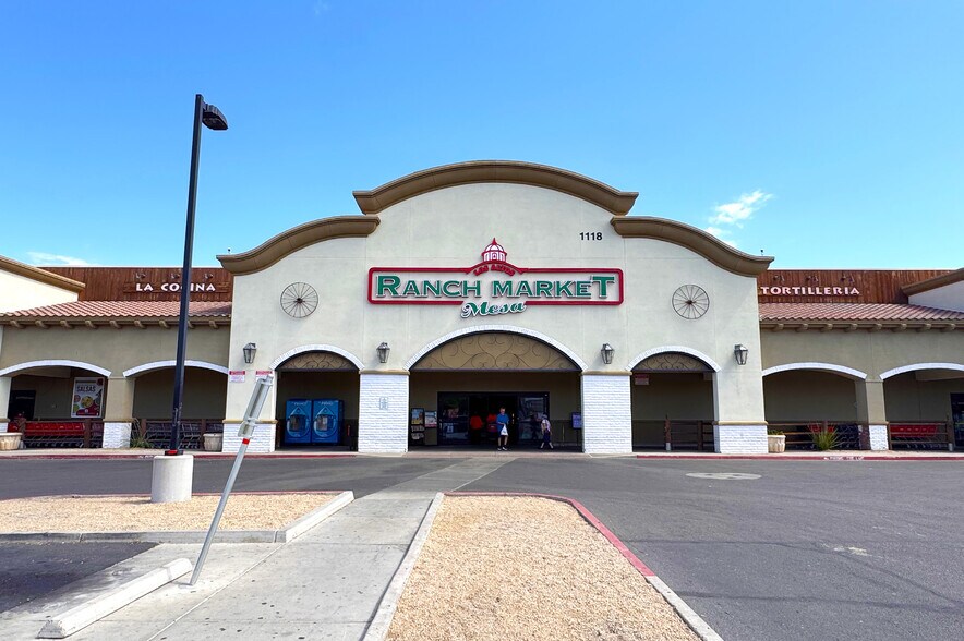 NW Southern Ave, Mesa, AZ à louer - Photo du bâtiment - Image 1 de 15