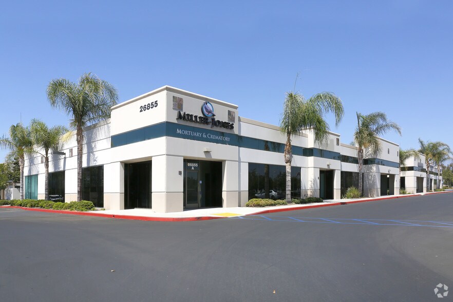 26855 Jefferson Ave, Murrieta, CA à vendre - Photo du bâtiment - Image 2 de 6