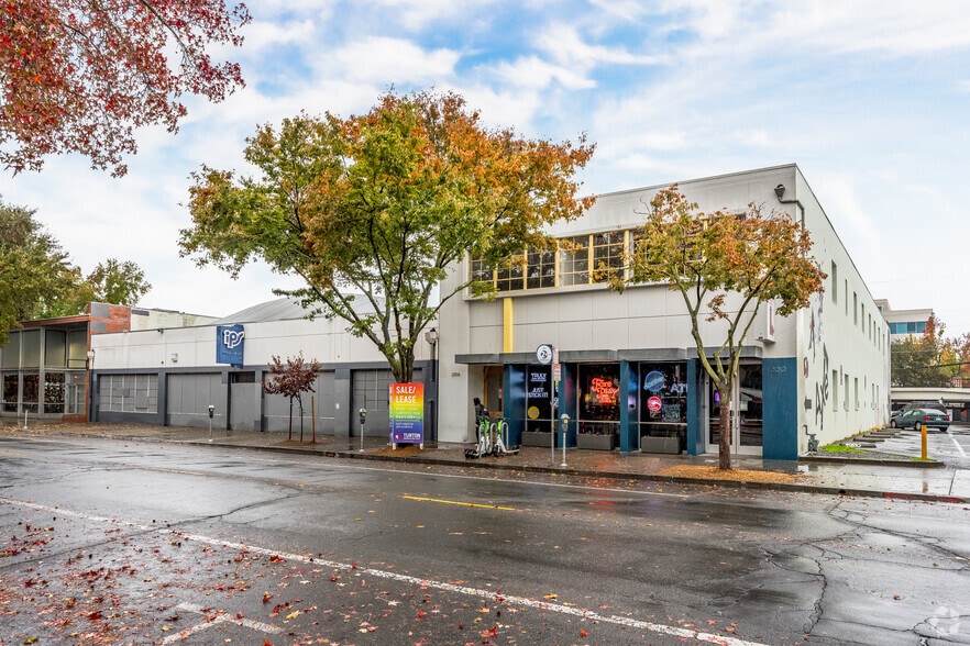 2012-2014 K St, Sacramento, CA à louer - Photo du bâtiment - Image 1 de 6