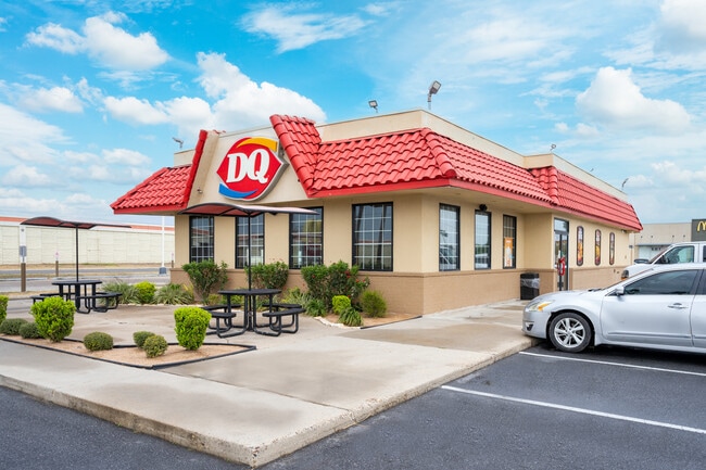 Plus de détails pour 912 N Main St, La Feria, TX - Commerce de détail à vendre