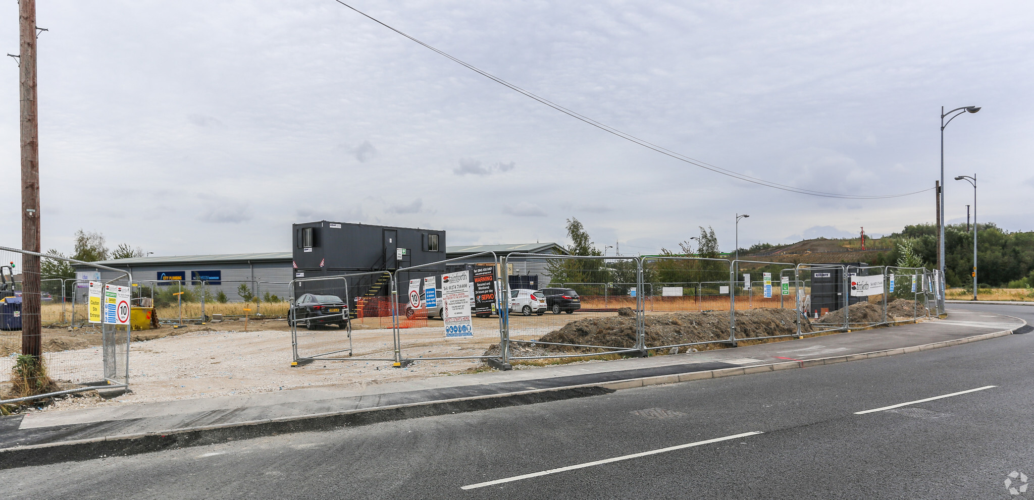 Glasshoughton, Castleford for sale Primary Photo- Image 1 of 1