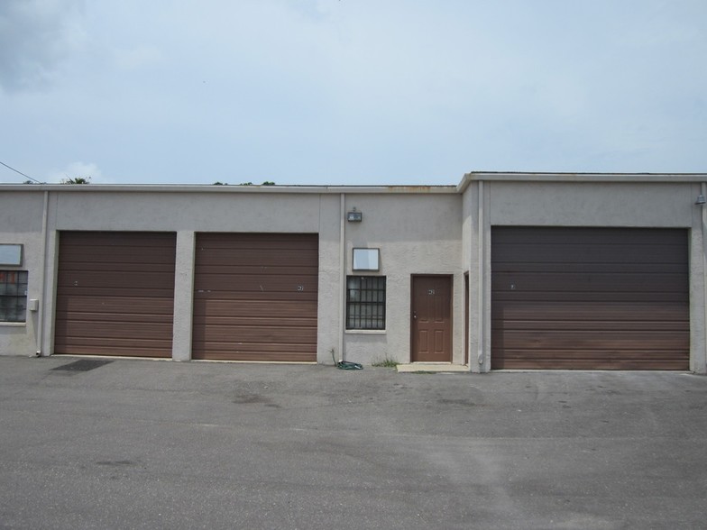 1660 Tilley Ave, Clearwater, FL for lease - Building Photo - Image 2 of 4