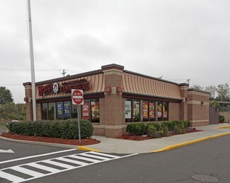 Plus de détails pour 160 Universal Dr N, North Haven, CT - Commerce de détail à louer