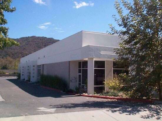 410 Bryant Cir, Ojai, CA à vendre - Photo du bâtiment - Image 2 de 6