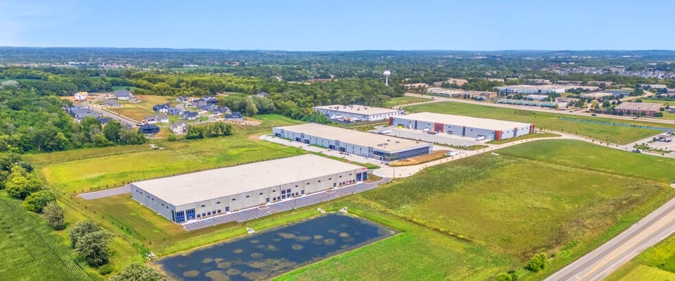 NE Corner of Hwy 164, Sussex, WI à vendre - Photo du bâtiment - Image 3 de 5