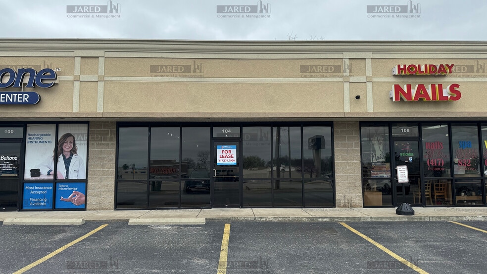 1724 W Kearney St, Springfield, MO for lease - Building Photo - Image 2 of 10