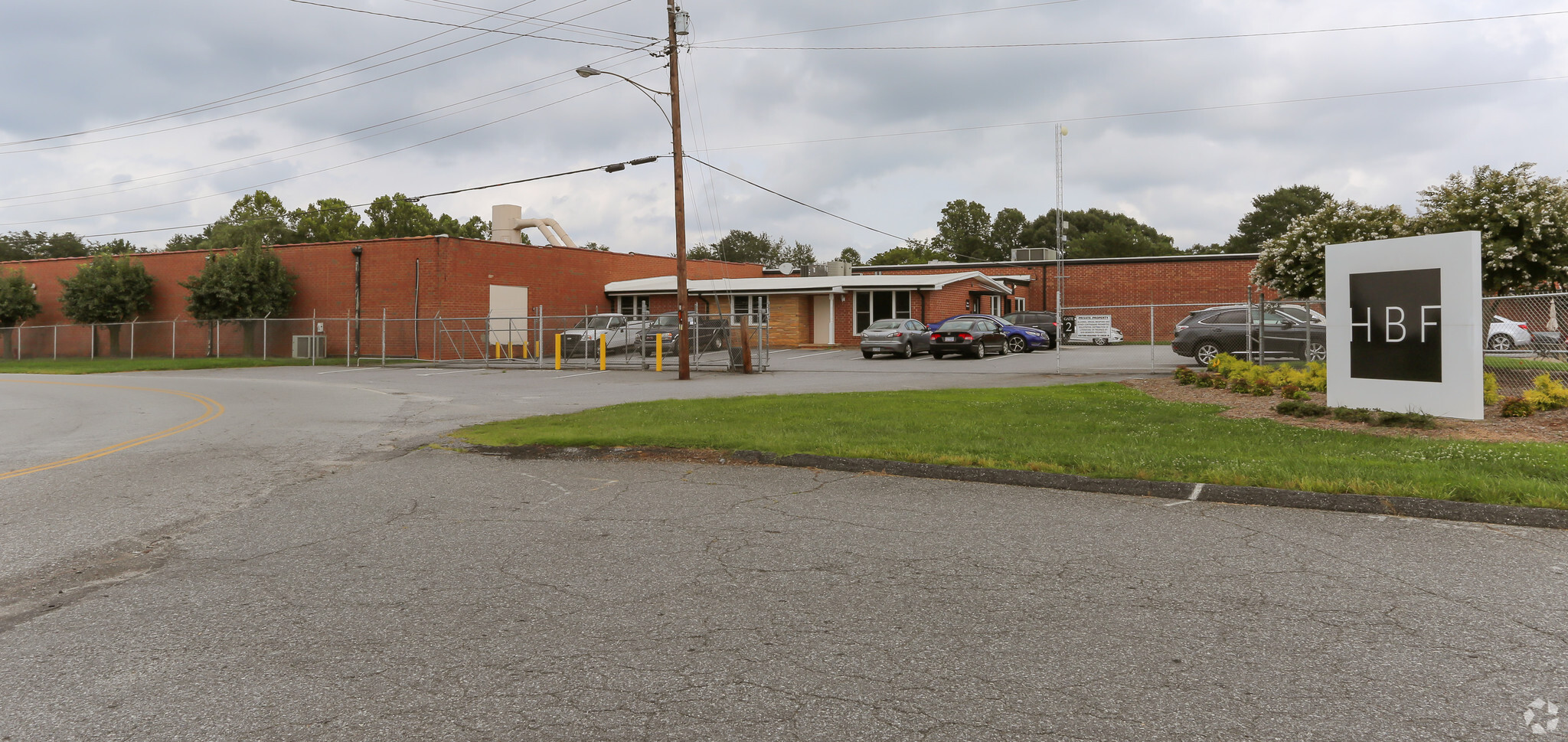 900 12th Street Dr NW, Hickory, NC for sale Primary Photo- Image 1 of 2