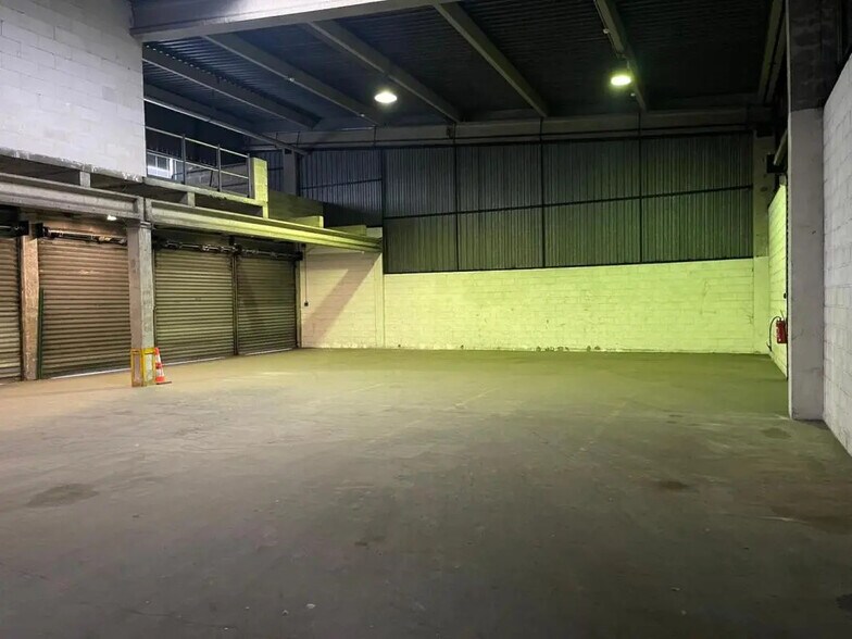 Industrial in Aulnay-sous-Bois for lease - Building Photo - Image 2 of 70