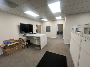 6755 S Old State Road 37, Bloomington, IN à louer Photo intérieure- Image 1 de 6