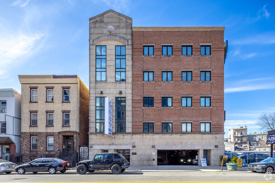 400 Market St, Newark, NJ à louer - Photo du bâtiment - Image 3 de 7