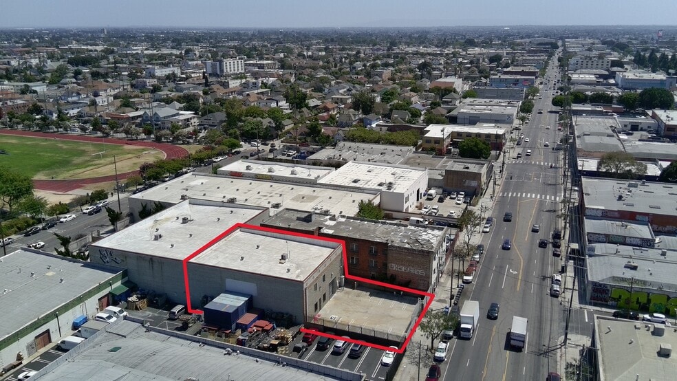 2120 S Main St, Los Angeles, CA for sale - Building Photo - Image 3 of 18
