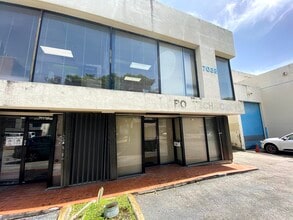 7030-7038 NW 50th St, Miami, FL for lease Building Photo- Image 2 of 28