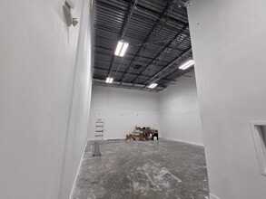 12062-12090 Miramar Pky, Miramar, FL for lease Interior Photo- Image 2 of 4