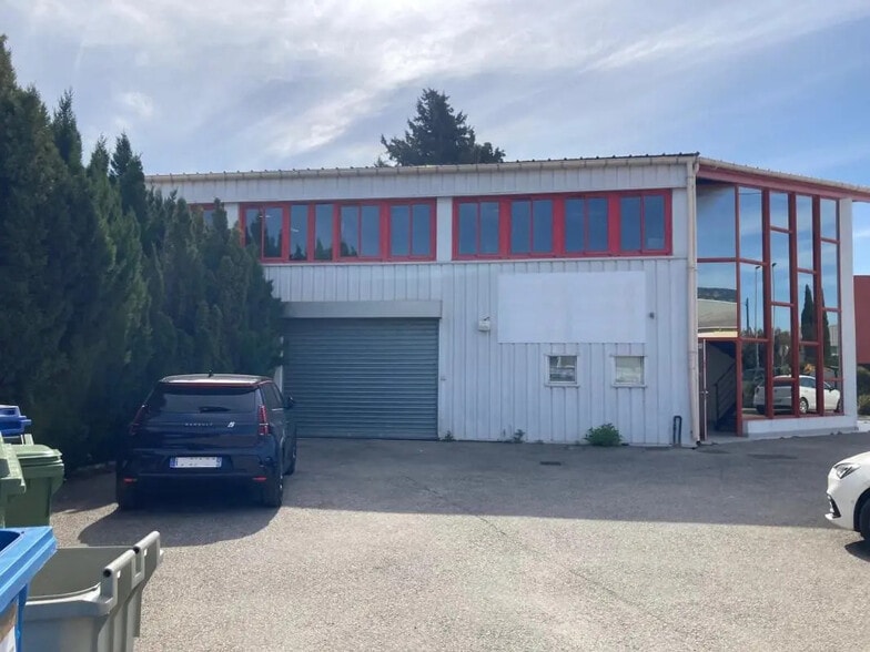 Flex in La Farlède for lease - Building Photo - Image 2 of 13
