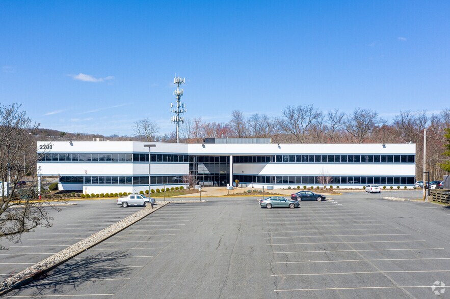 2200 State Rt 10, Parsippany, NJ à louer - Photo du bâtiment - Image 2 de 9