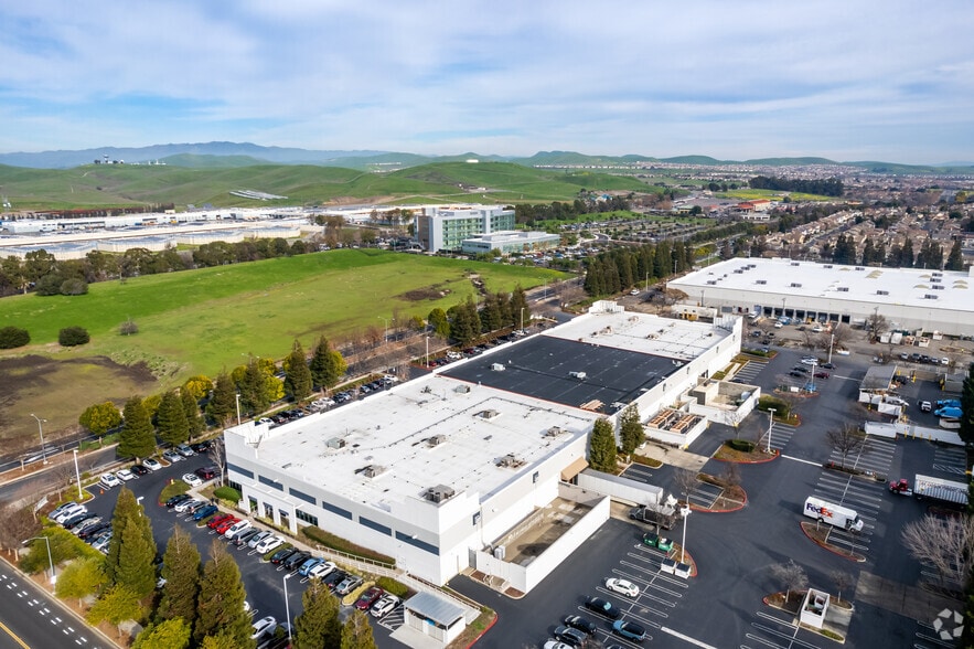 5990-5996 Gleason Dr, Dublin, CA for lease - Aerial - Image 2 of 9