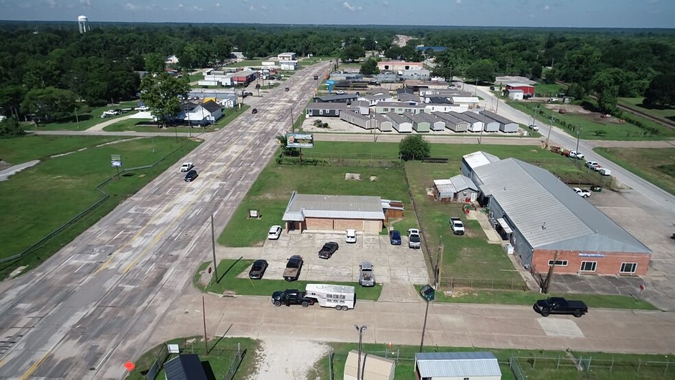 1261 Highway 90, Liberty, TX à vendre - Photo du bâtiment - Image 2 de 4