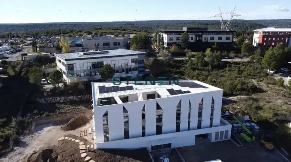 Office in Aix-en-Provence for lease - Building Photo - Image 1 of 6