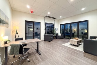 212 N Elm St, Kennewick, WA à louer Photo intérieure- Image 1 de 25