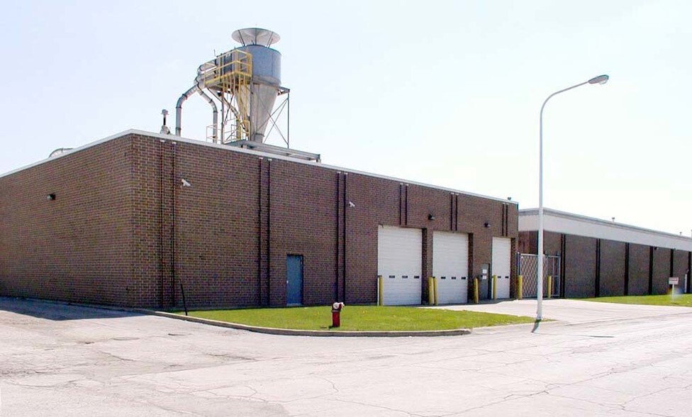 5858 W 73rd St, Bedford Park, IL à vendre - Autre - Image 2 de 28