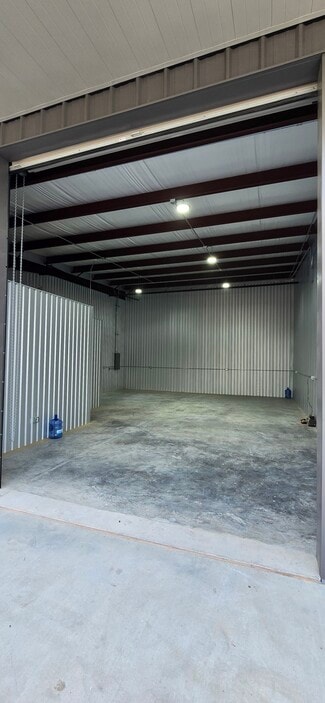 More details for 19021 McKenzie Ln, Porter, TX - Industrial for Lease