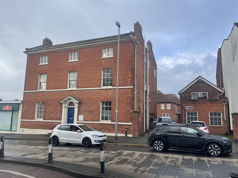 92 Lichfield St, Tamworth for sale - Building Photo - Image 3 of 4