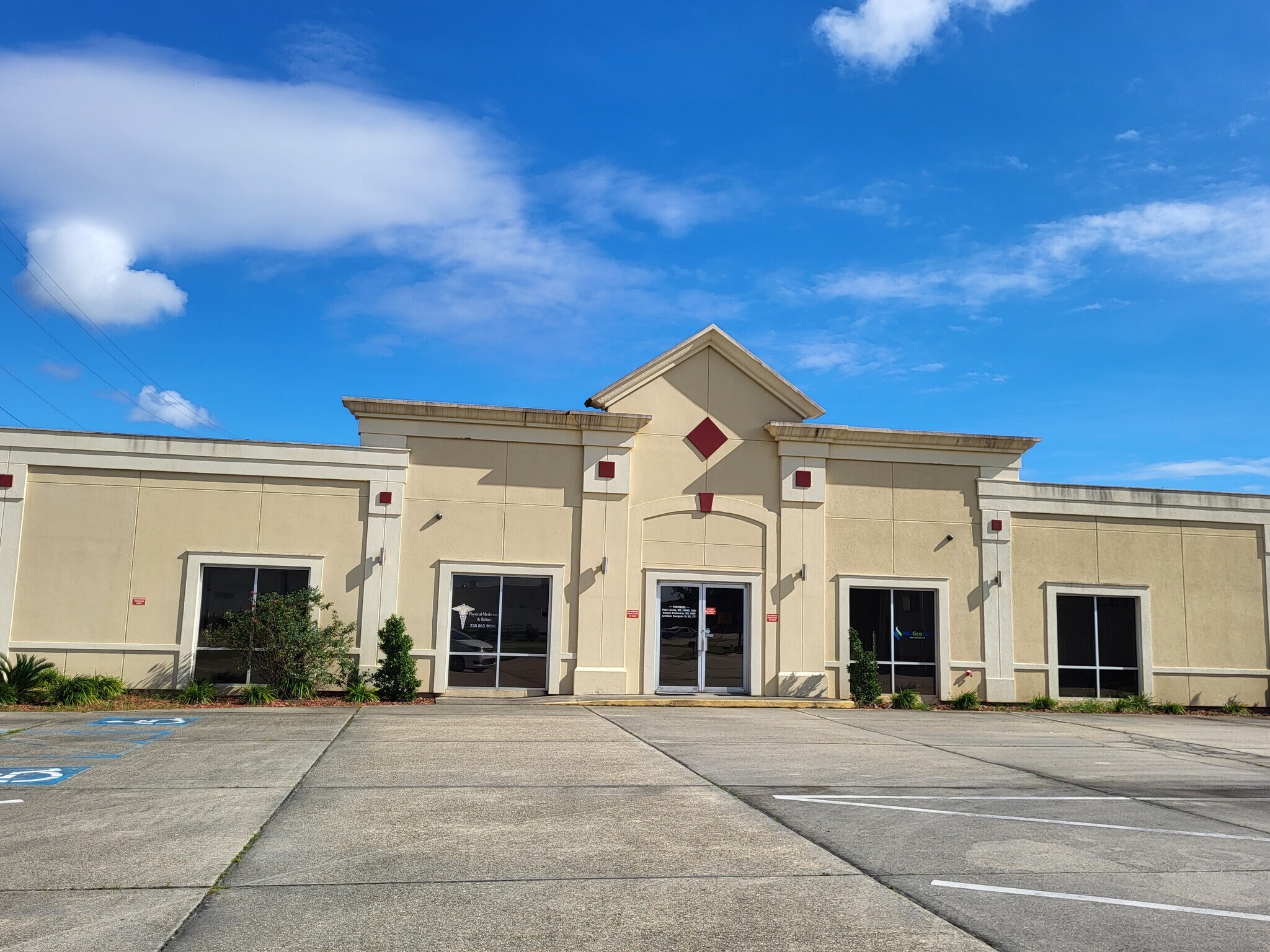 9344 Three Rivers Rd, Gulfport, MS à vendre Photo principale- Image 1 de 7