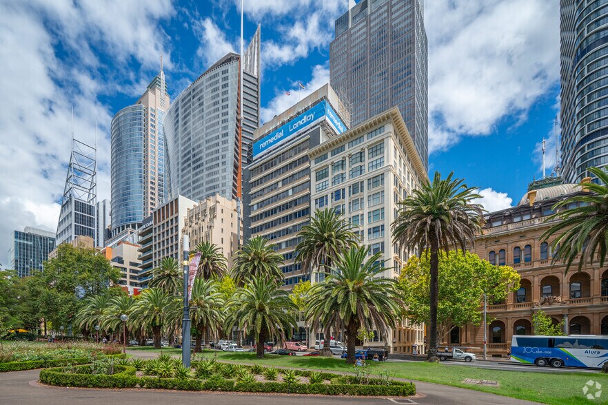 131 Macquarie St, Sydney à louer - Photo du bâtiment - Image 1 de 6