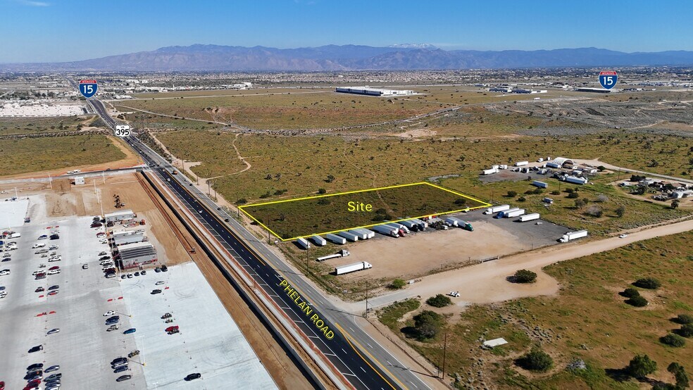 Phelan Rd, Hesperia, CA à vendre - Photo du bâtiment - Image 3 de 4