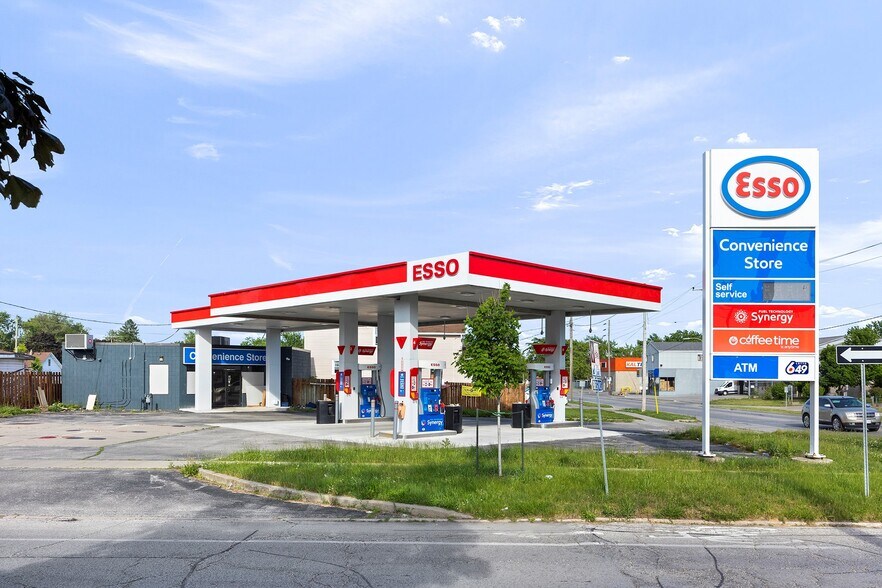 33 Oak St E, Leamington, ON à vendre - Photo du bâtiment - Image 2 de 19