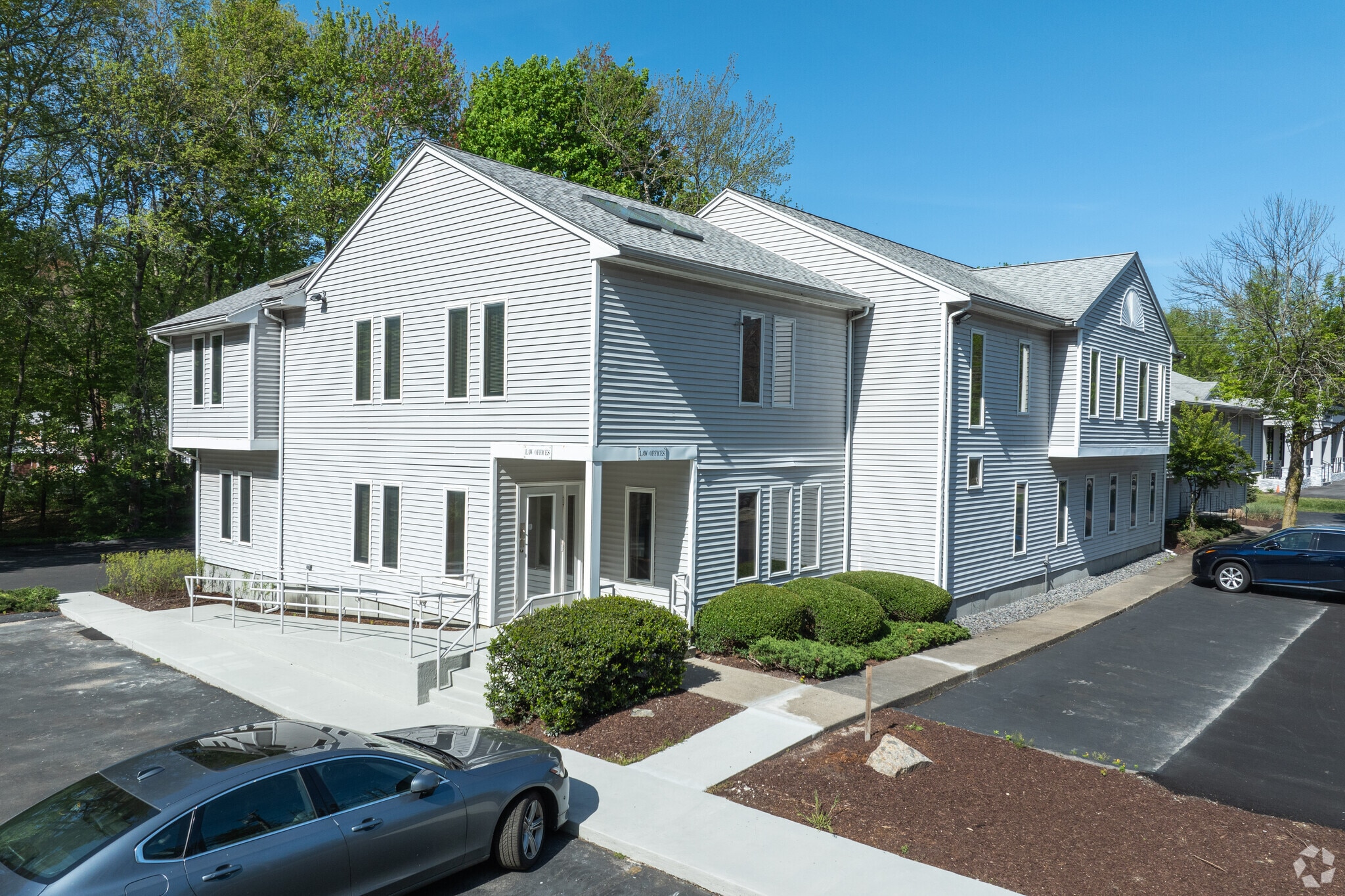 353 W Center St, West Bridgewater, MA for sale Primary Photo- Image 1 of 6