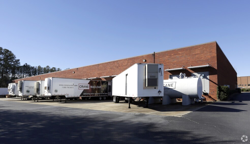 2825 Cobb International Blvd, Kennesaw, GA à louer - Photo du bâtiment - Image 3 de 3