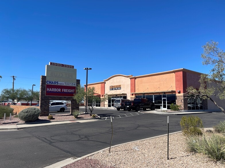 3996 W Ina Rd, Tucson, AZ for lease - Building Photo - Image 2 of 7