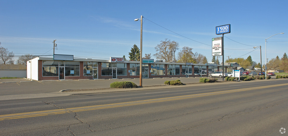 1426-1528 E Francis St, Spokane, WA for lease - Primary Photo - Image 1 of 2