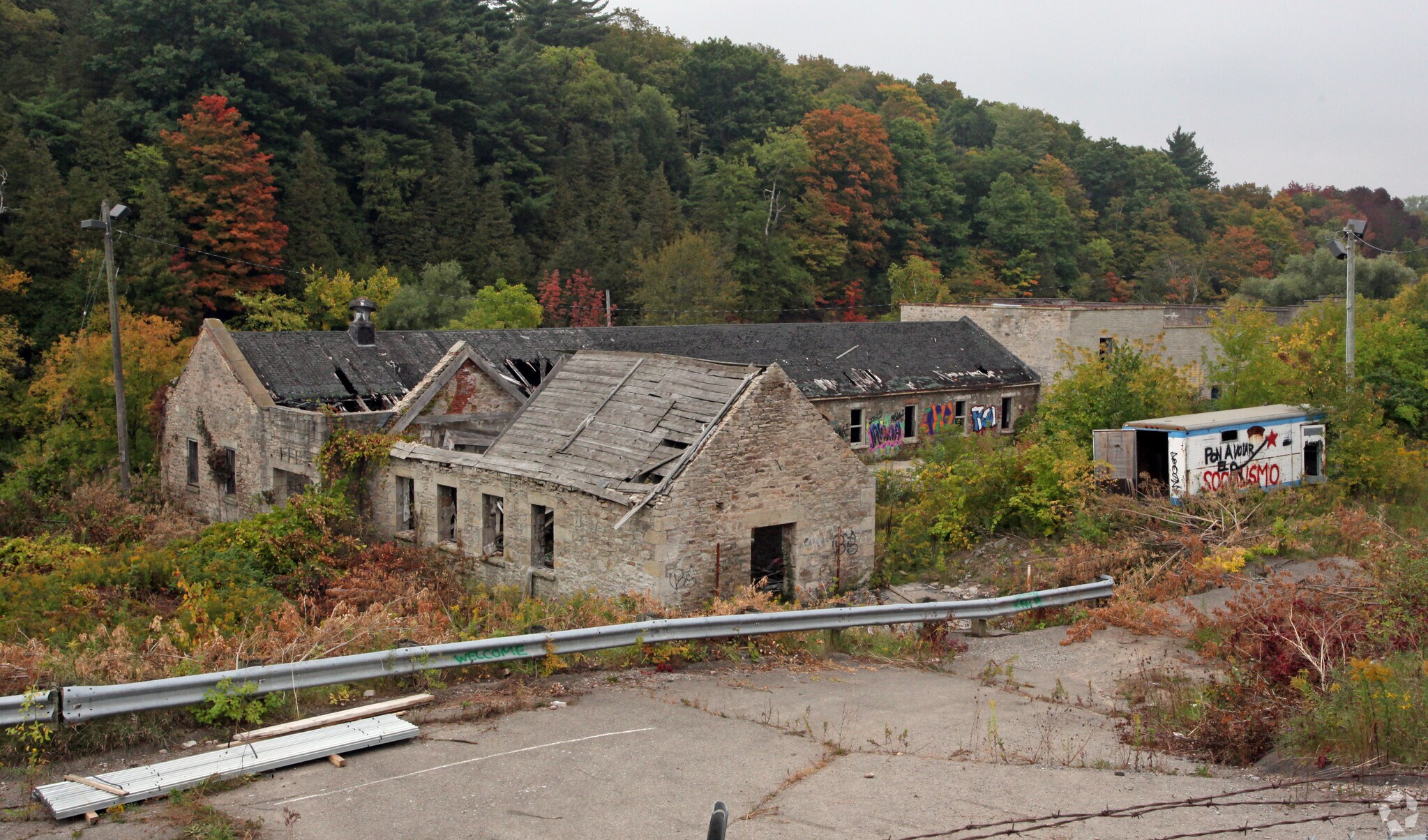 99 River Dr, Halton Hills, ON à vendre Photo principale- Image 1 de 1