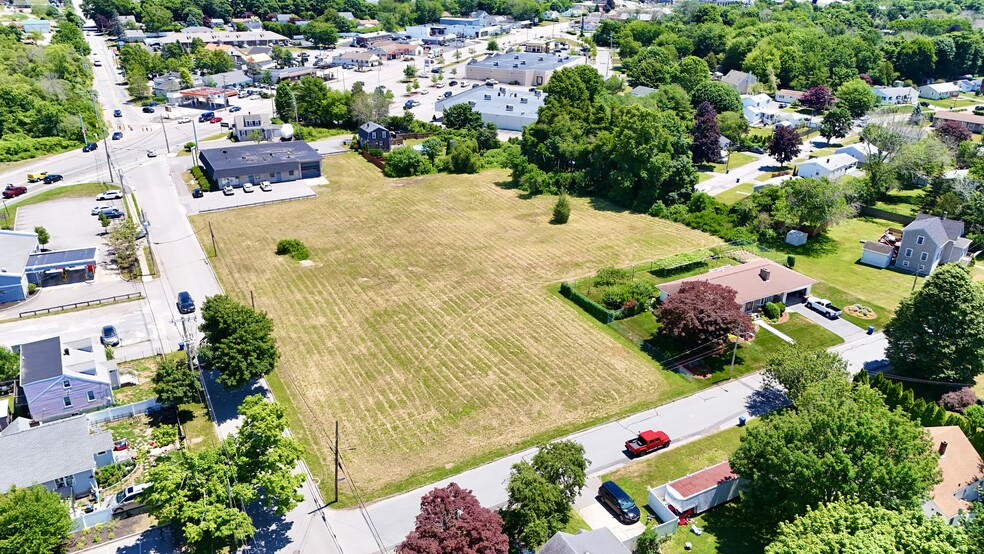 145 Bridge St, Fairhaven, MA for sale - Building Photo - Image 3 of 6