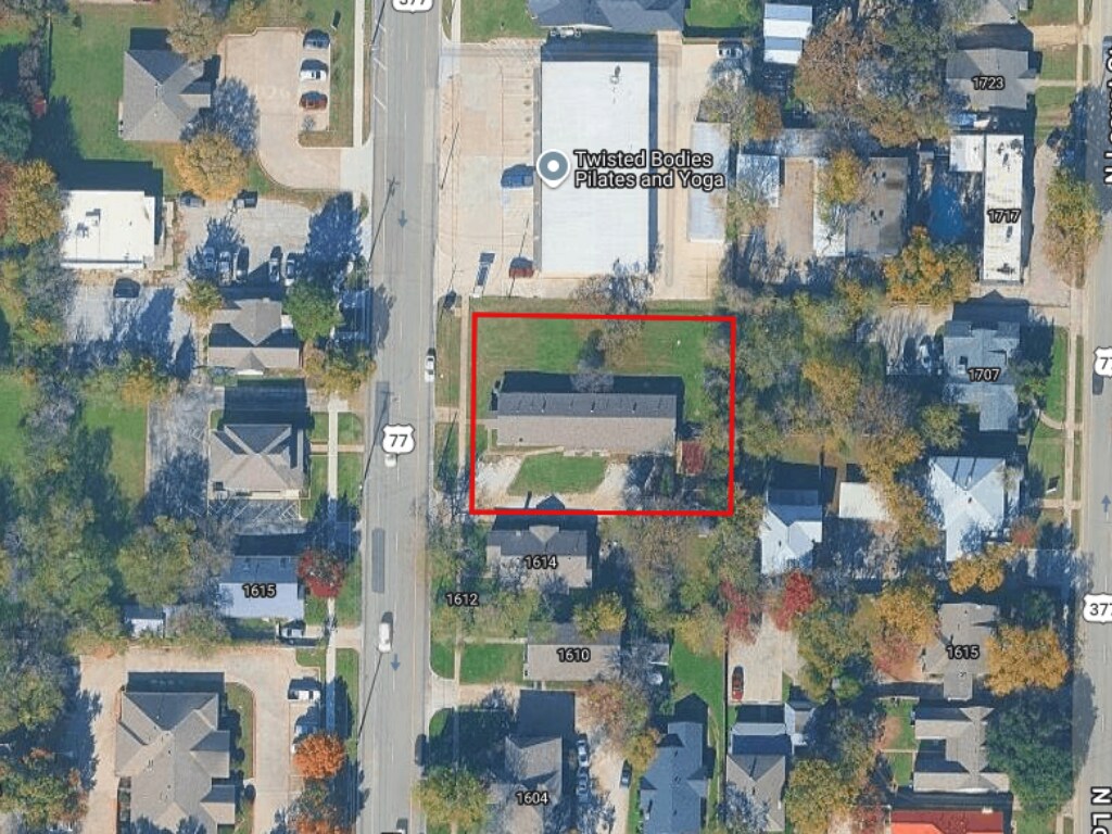 1624 N Elm St, Denton, TX à vendre Photo principale- Image 1 de 2