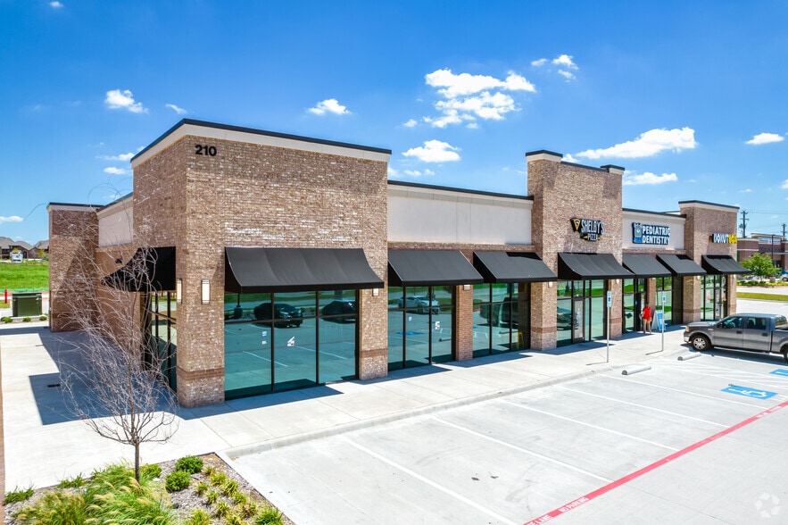 210-260 N Coit Rd, McKinney, TX for lease - Building Photo - Image 2 of 8