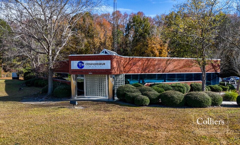 1906 Pineview Dr, Columbia, SC for sale - Building Photo - Image 1 of 7