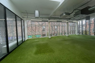 11 Bull Ln, High Wycombe for lease Interior Photo- Image 2 of 4