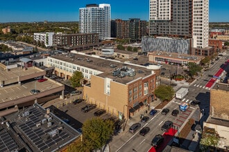 24 University Ave NE, Minneapolis, MN - Aérien Vue de la carte