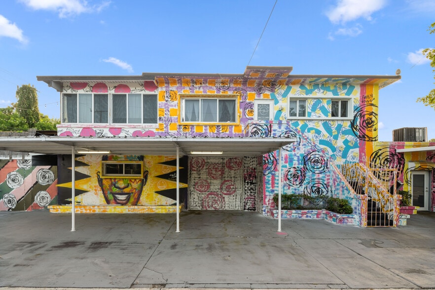 300 NW 54th St, Miami, FL for lease - Building Photo - Image 2 of 12