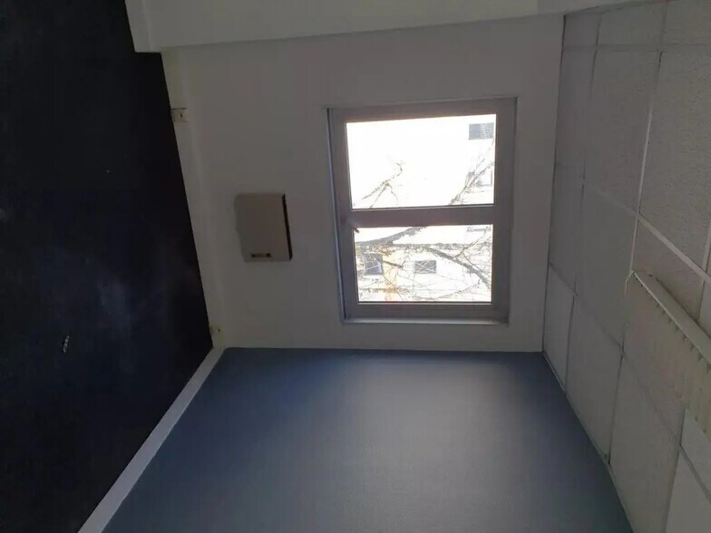 Bureau dans Saint-Herblain à louer - Photo intérieure - Image 2 de 5