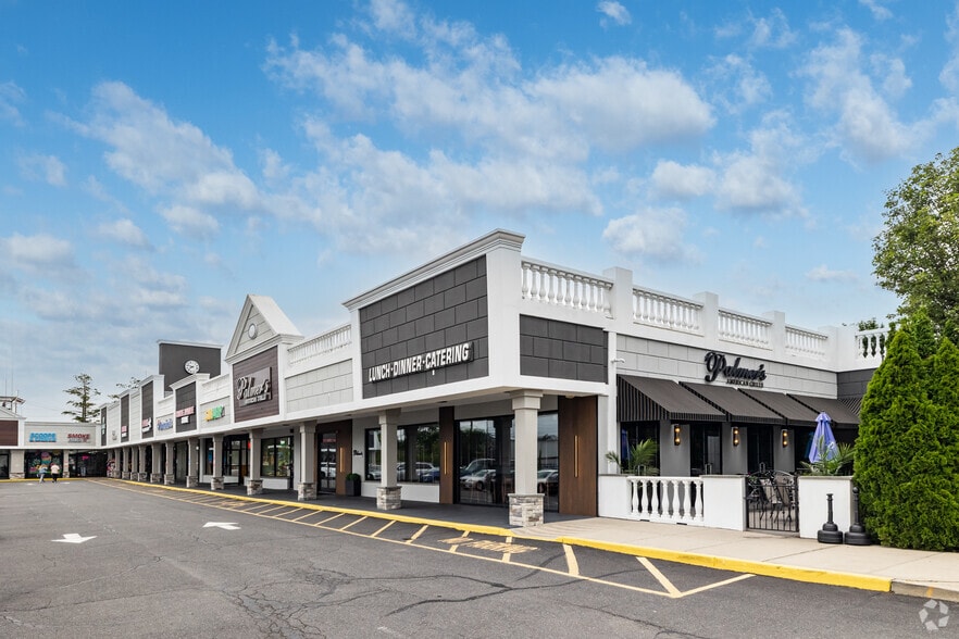 Hempstead Tpk & Merritts Rd, Farmingdale, NY for lease - Primary Photo - Image 2 of 2