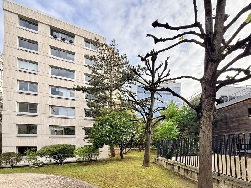 26 Rue Jacques Dulud, Neuilly-sur-Seine for lease Building Photo- Image 1 of 8