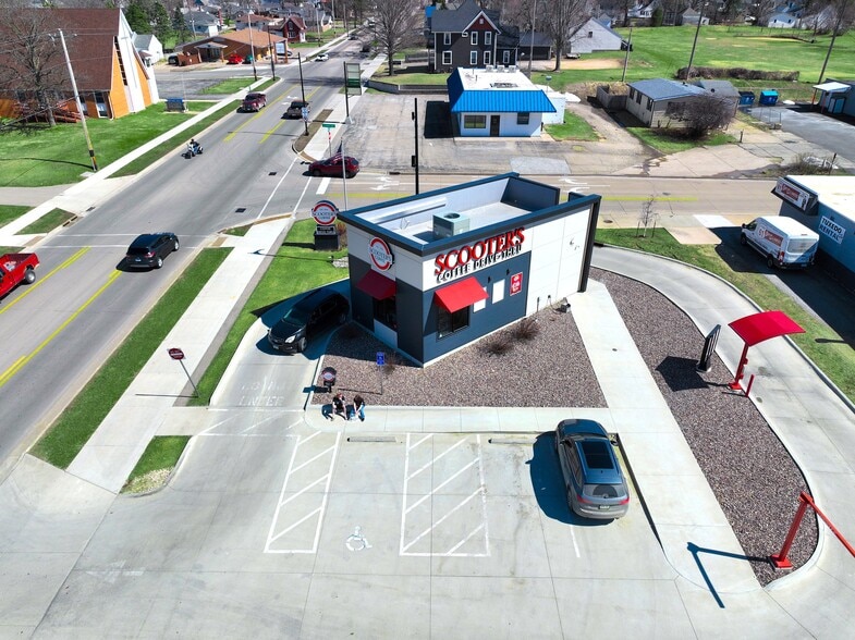 901 W Platt St, Maquoketa, IA for sale - Building Photo - Image 3 of 13