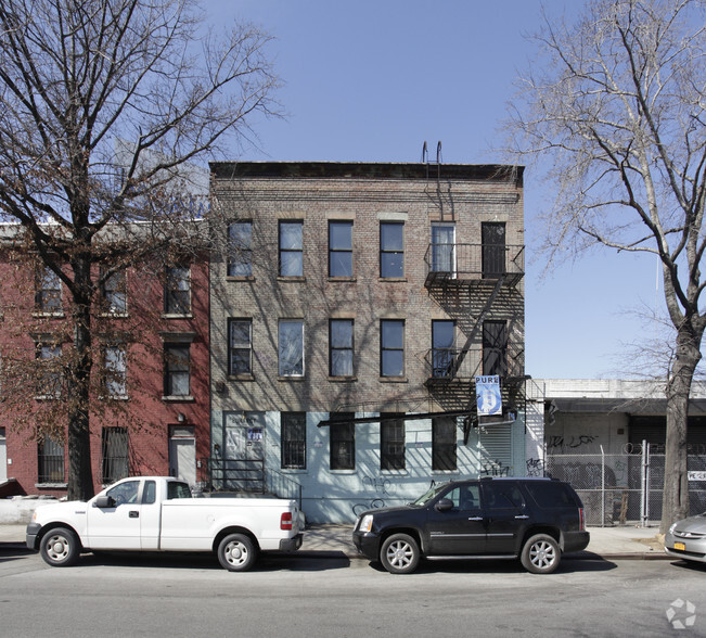 28 Marcy Ave, Brooklyn, NY à vendre - Photo du bâtiment - Image 1 de 1