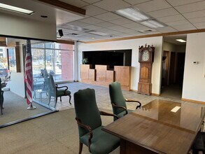 326 S 500 E, Salt Lake City, UT for lease Interior Photo- Image 2 of 6