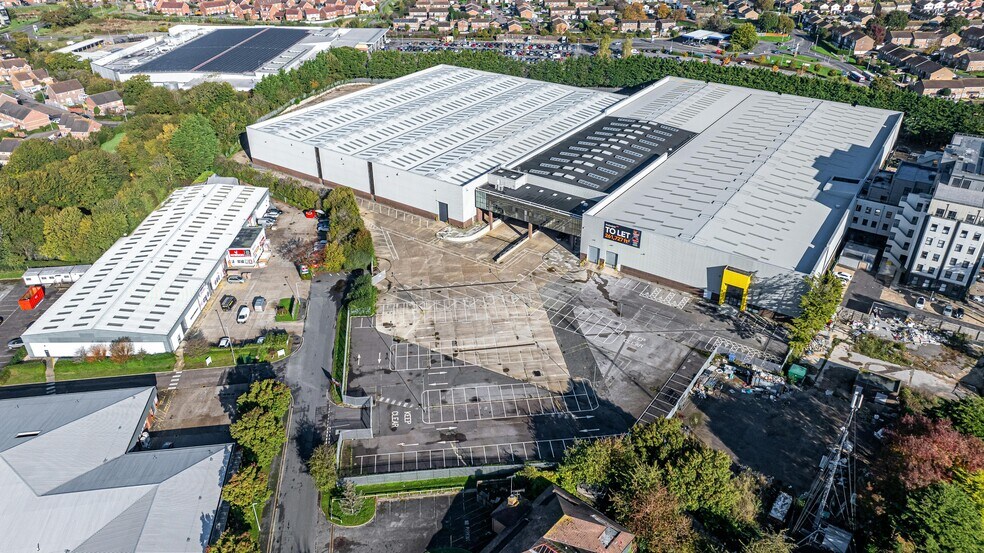 1-3 Faraday Close, Worthing for lease - Building Photo - Image 1 of 14