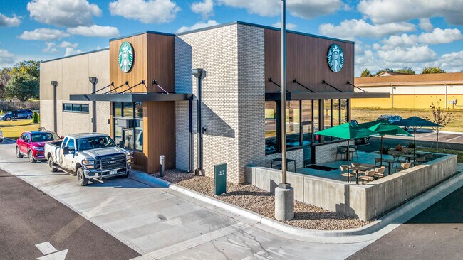 More details for 2215 Oklahoma Ave, Woodward, OK - Retail for Sale